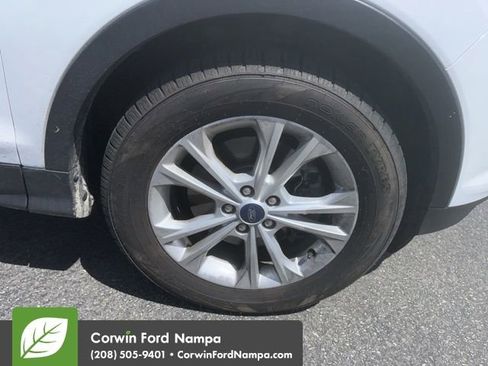 Used 2019 Ford Escape SE AWD/4WD image 5