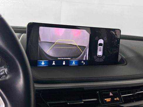 Used 2023 Acura MDX SH-AWD w/ Technology Package image 14