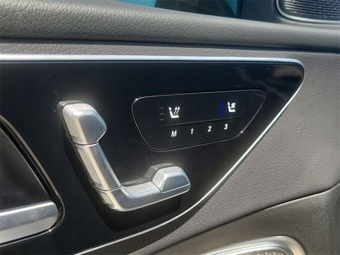 New 2025 Mercedes-Benz C 300 Sedan image 17