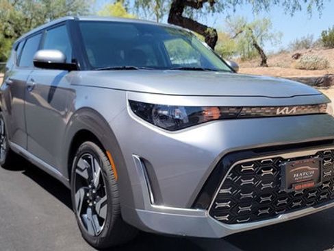 Used 2023 Kia Soul GT-Line FWD image 1