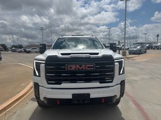 Used 2024 GMC Sierra 2500 AT4 w/ AT4 Premium Plus Package AWD/4WD video 2