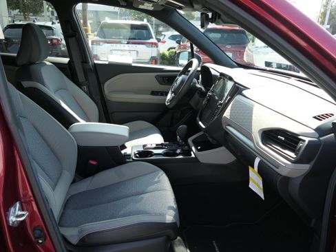Used 2026 Subaru Forester Premium AWD/4WD image 25