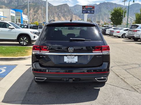 Used 2023 Volkswagen Atlas SE w/ Panoramic Sunroof Package AWD/4WD image 7