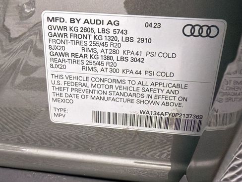 Used 2023 Audi SQ5 Prestige w/ Prestige Package AWD/4WD image 18