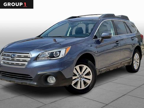 Used 2017 Subaru Outback 2.5i Premium image 1