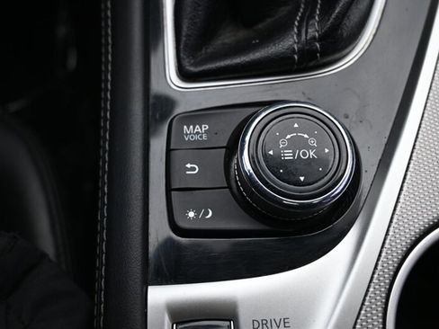 Used 2017 INFINITI Q50 3.0t Premium w/ 3.0T Premium Plus Package image 44