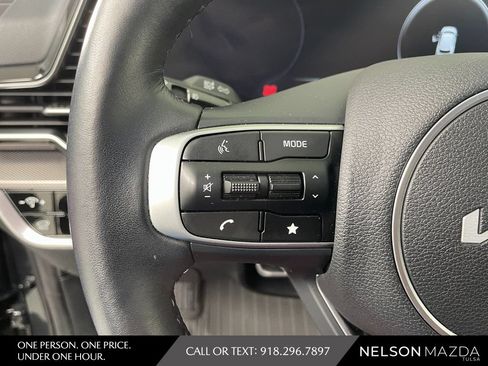 Used 2024 Kia Sportage SX AWD/4WD image 24