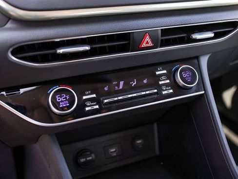 Used 2022 Hyundai Sonata SEL FWD image 20
