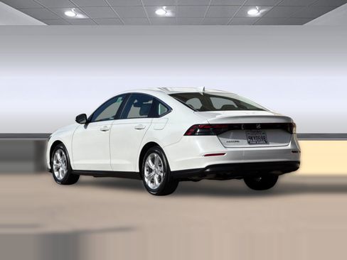 Used 2024 Honda Accord LX image 3