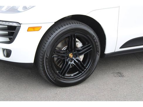 Used 2015 Porsche Macan S AWD/4WD image 6