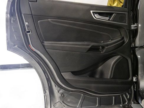 Used 2024 Ford Edge Titanium AWD/4WD image 23