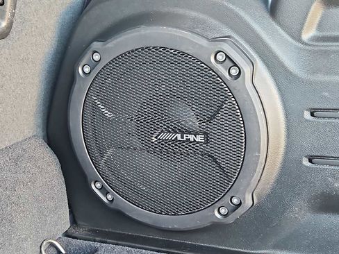 Used 2023 Jeep Wrangler Sahara w/ Cold Weather Group image 29