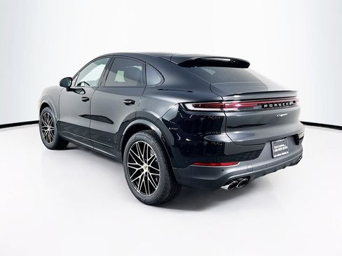 New 2026 Porsche Cayenne Coupe AWD/4WD image 3