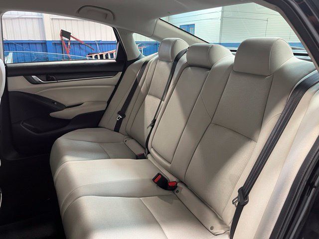 Used 2018 Honda Accord LX image 19