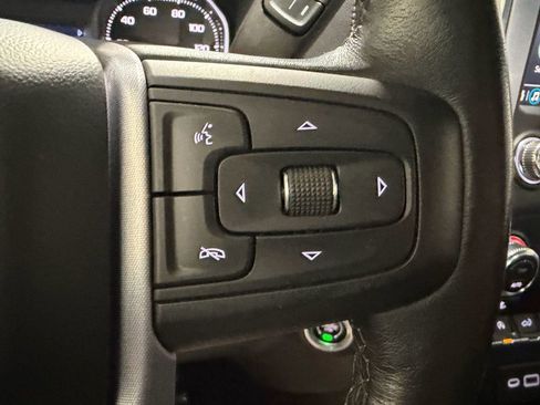 Used 2021 GMC Sierra 1500 Elevation w/ Preferred Package AWD/4WD image 18