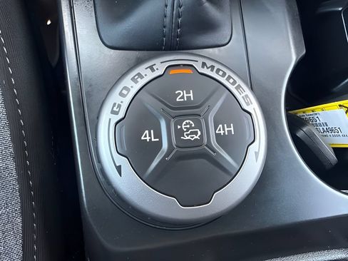 Used 2025 Ford Bronco Big Bend AWD/4WD image 18