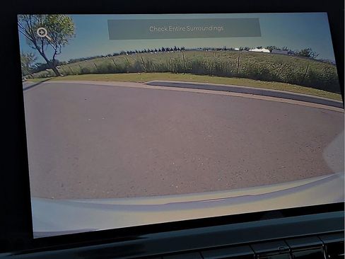 Used 2026 Jeep Compass Limited image 13