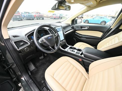 Certified 2024 Ford Edge SEL w/ Convenience Package image 19