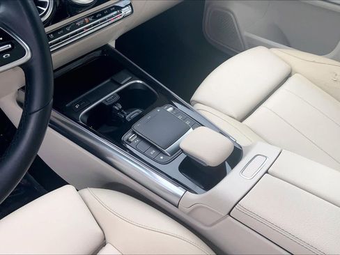 Certified 2021 Mercedes-Benz GLA 250 image 15