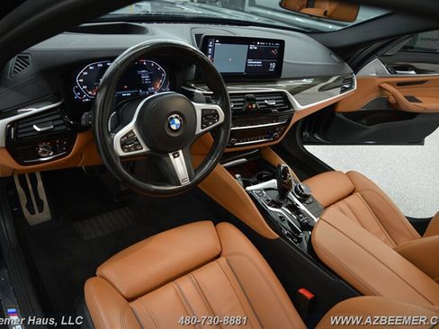 Used 2022 BMW M550i xDrive w/ Executive Package AWD/4WD image 11