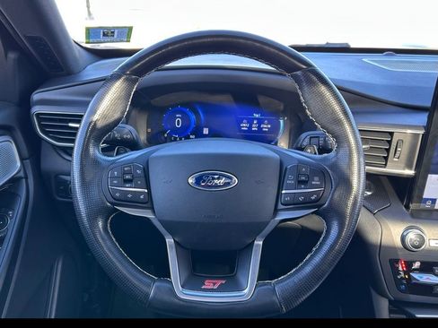 Used 2020 Ford Explorer ST w/ ST Street Pack image 29