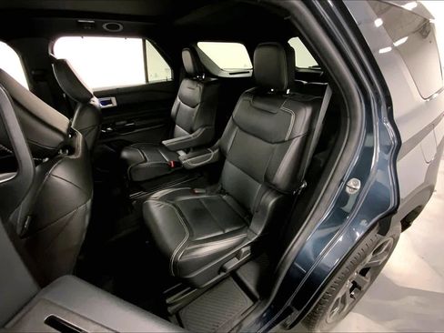 Certified 2022 Ford Explorer ST w/ Equipment Group 401A image 18