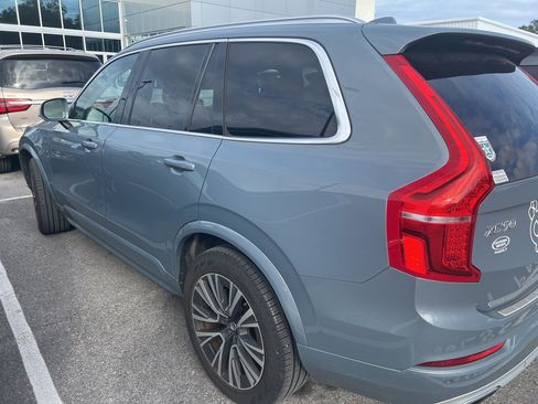 Used 2020 Volvo XC90 T6 Momentum w/ Protection Package Premier image 5