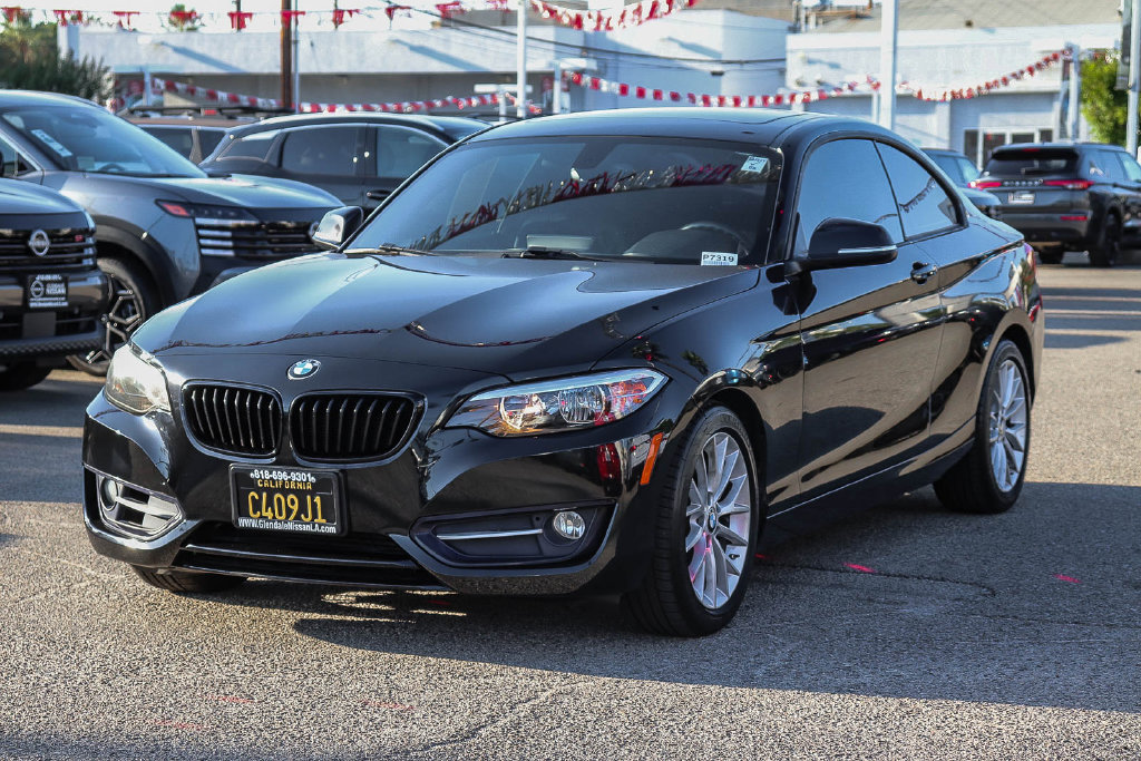 Used 2016 BMW 228i Coupe RWD image 3