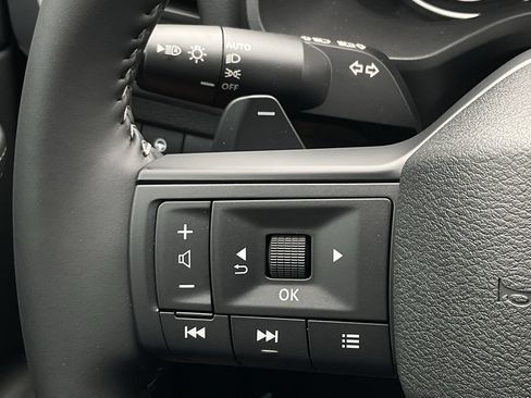 New 2026 Nissan Rogue SV FWD image 22