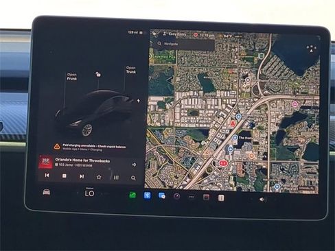 Used 2022 Tesla Model 3 Long Range image 17