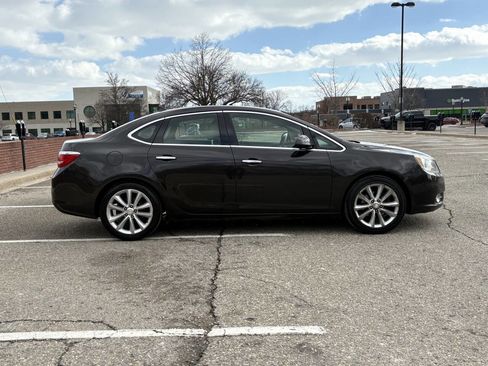 Used 2013 Buick Verano FWD image 5