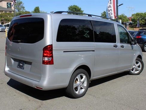 Used 2016 Mercedes-Benz Metris Passenger image 5
