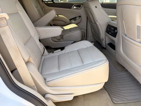 Used 2016 GMC Yukon Denali w/ Open Road Package AWD/4WD image 7