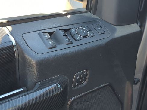 Used 2022 Ford F250 Lariat w/ Lariat Ultimate Package image 15