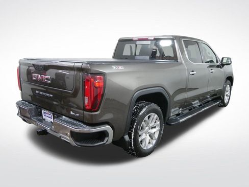 Used 2019 GMC Sierra 1500 SLT w/ SLT Premium Plus Package AWD/4WD image 4