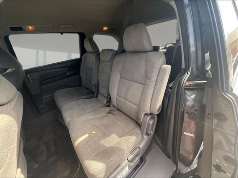 Used 2012 Honda Odyssey EX image 19