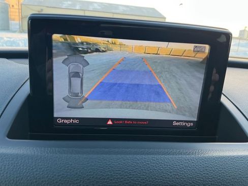 Used 2018 Audi Q3 2.0T Premium Plus w/ Premium Plus Package image 45