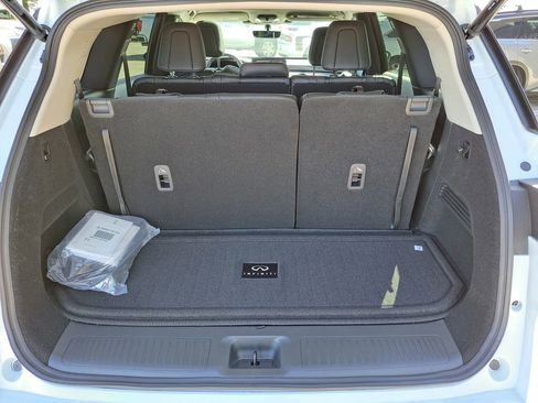 Certified 2026 INFINITI QX60 Pure w/ Cargo Package AWD/4WD image 17