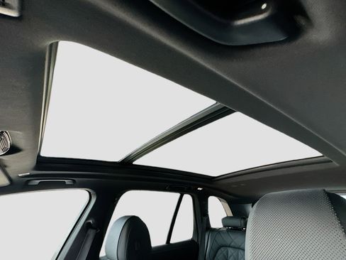 Certified 2025 BMW X5 sDrive40i w/ M Sport Package image 23