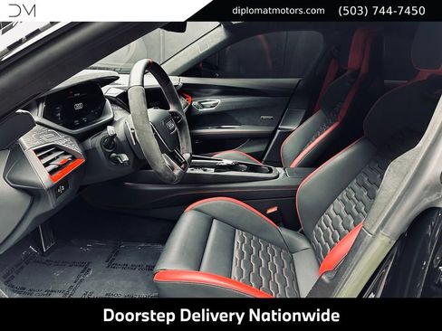 Used 2023 Audi RS e-tron GT AWD/4WD image 17