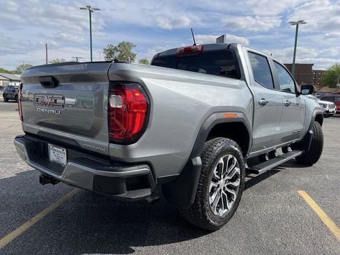 Used 2023 GMC Canyon Denali AWD/4WD image 5