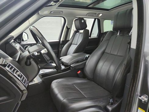 Used 2016 Land Rover Range Rover HSE image 14