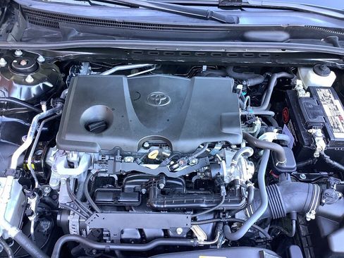 Used 2022 Toyota Camry LE FWD image 35