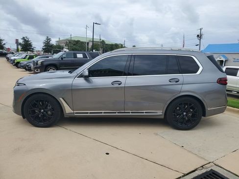 Used 2024 BMW X7 xDrive40i AWD/4WD image 2