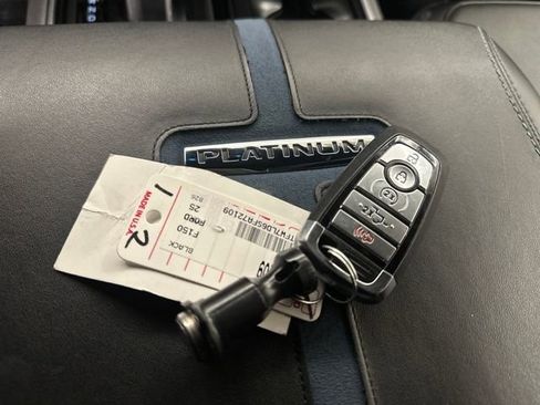 Certified 2025 Ford F150 Platinum w/ FX4 Off-Road Package image 23