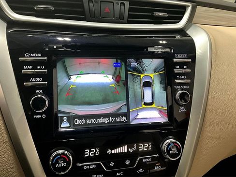 Used 2017 Nissan Murano SL image 14