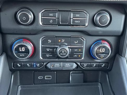 Certified 2023 Chevrolet Tahoe Premier AWD/4WD image 30