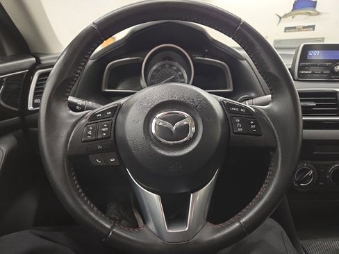 Used 2014 MAZDA MAZDA3 i Touring image 15