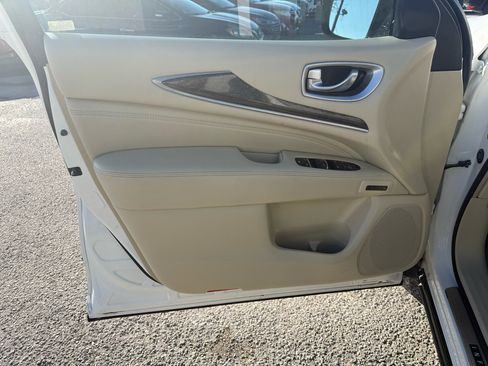 Used 2013 INFINITI JX35 AWD w/ Premium Pkg image 12