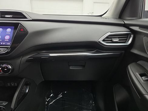 Used 2023 Chevrolet TrailBlazer LT w/ Convenience Package AWD/4WD image 39